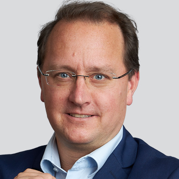 Dr. Philipp Inderhees Dr. Philipp Inderhees