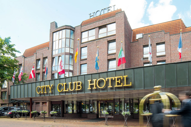 City Club Hotel